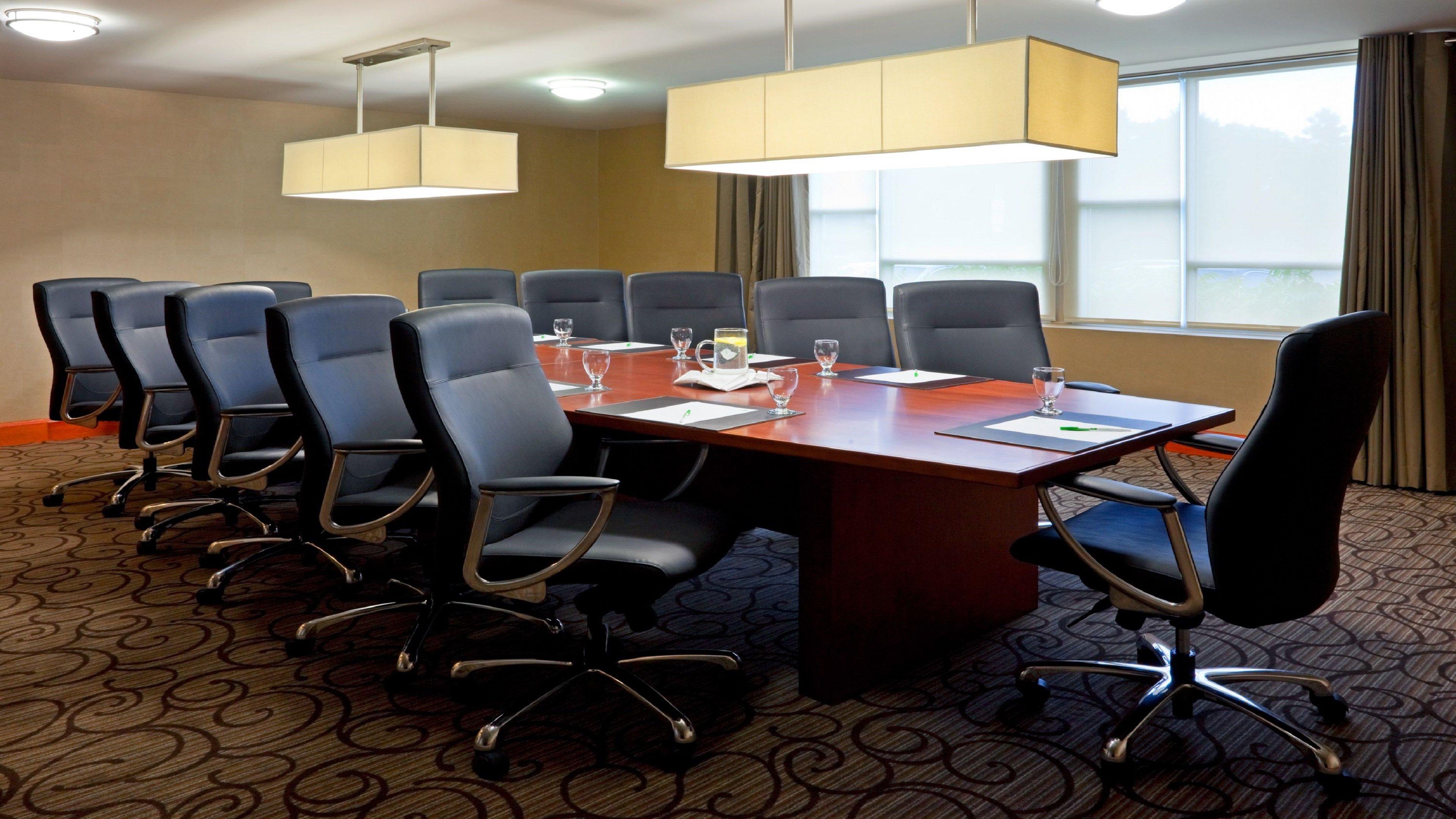 Holiday Inn Oakville Centre By Ihg Facilities photo