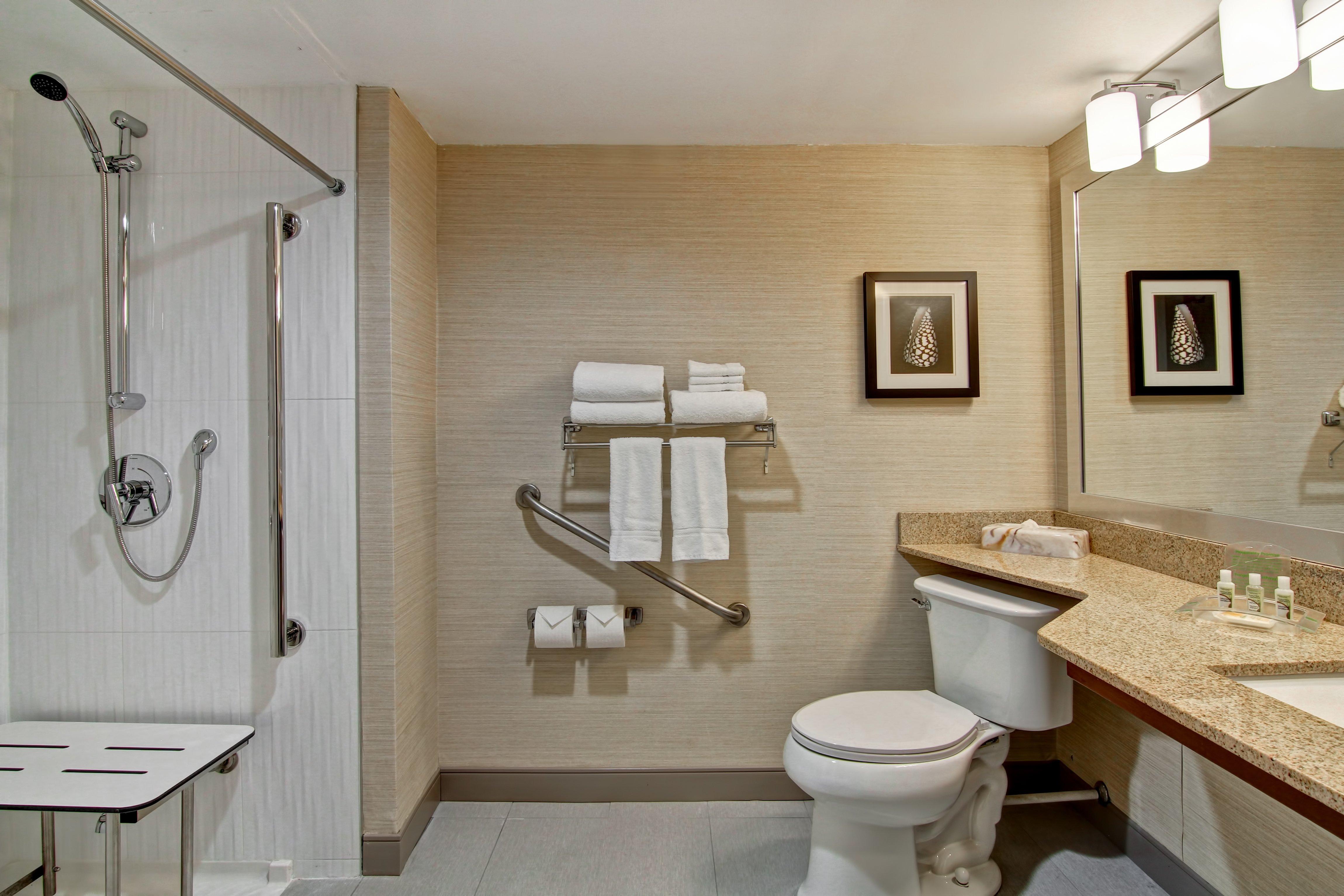 Holiday Inn Oakville Centre By Ihg Exterior photo